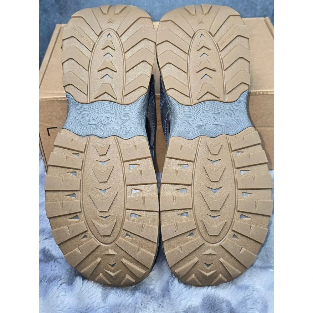 NEW Teva Outflow Universal Blue Mesh Hybrid Water Sandal Mens 9.5